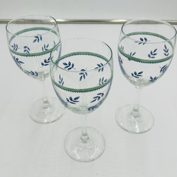 Villeroy & Boch SWITCH 3 - 8 oz Wine Glasses Set Of 3 MINT - Picture 4 of 8